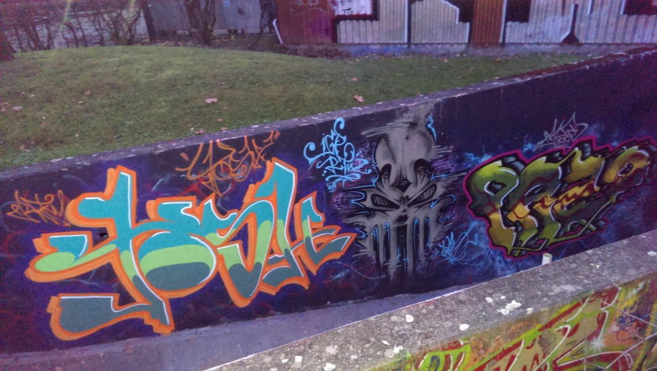 Graffiti Wall - Photo by joshone