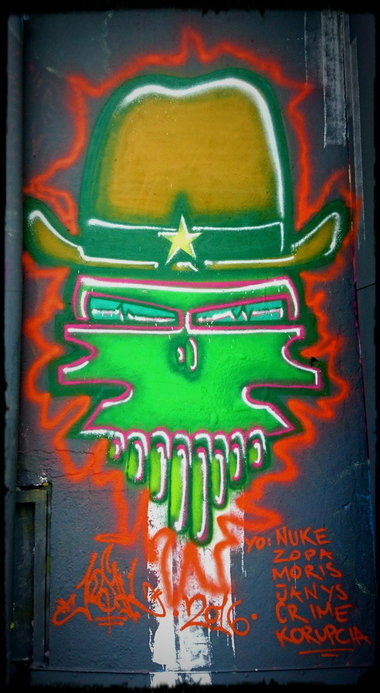 Graffiti Wall - Photo by joshone