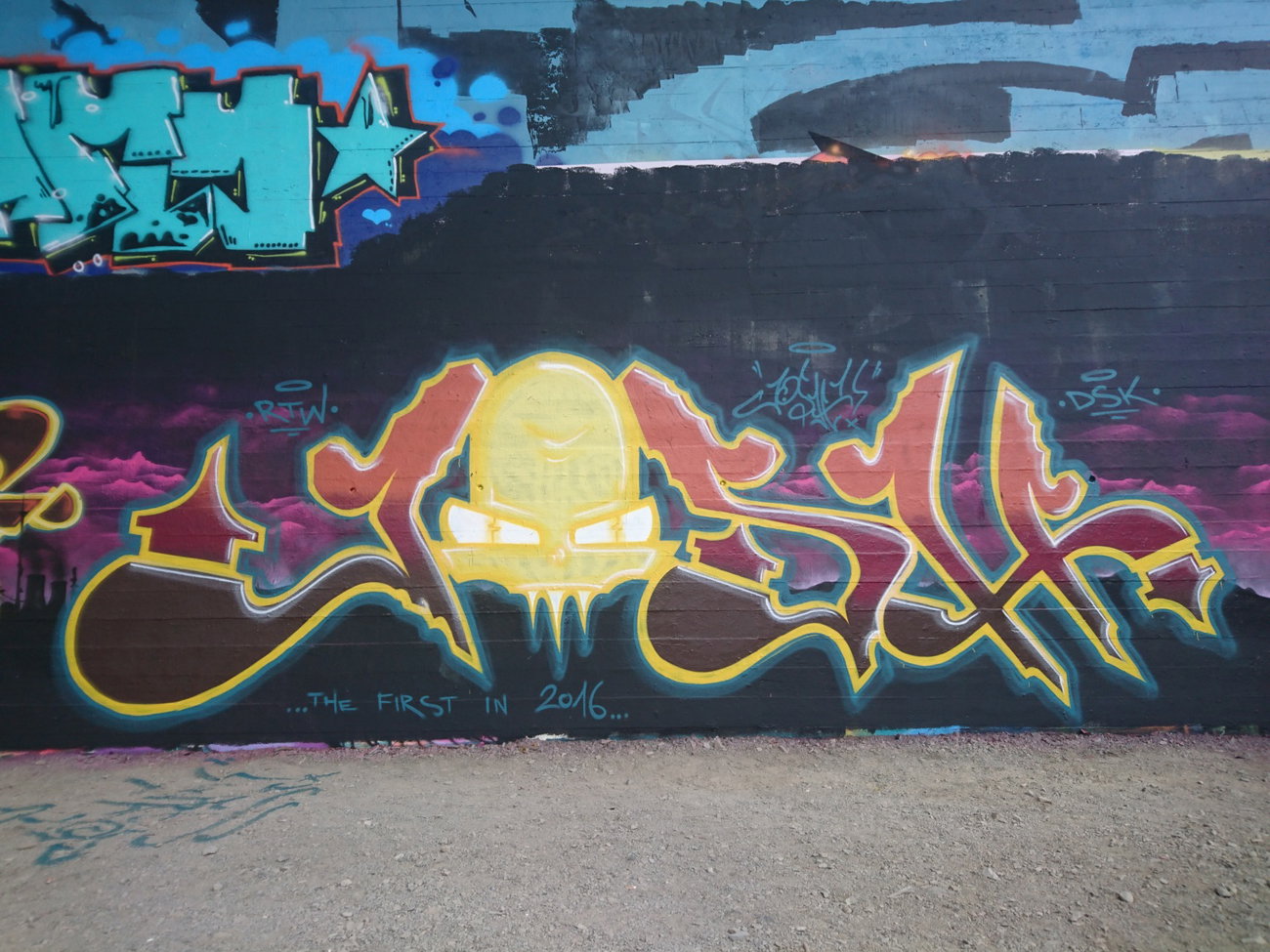 Graffiti Wall - Photo by joshone