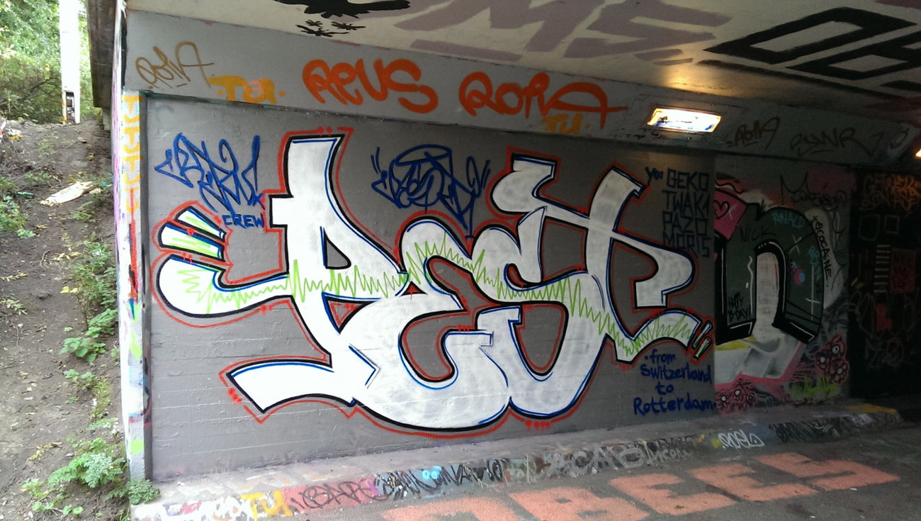 Graffiti Wall - Photo by joshone