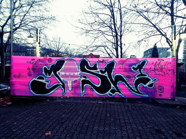 Graffiti Artwork - Photo by joshone