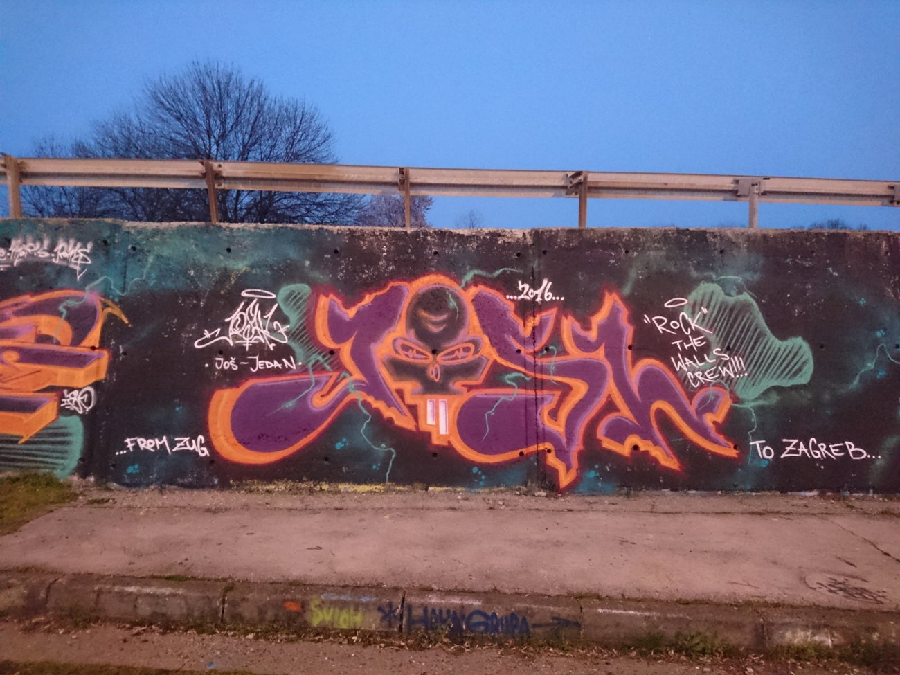 Graffiti Wall - Photo by joshone