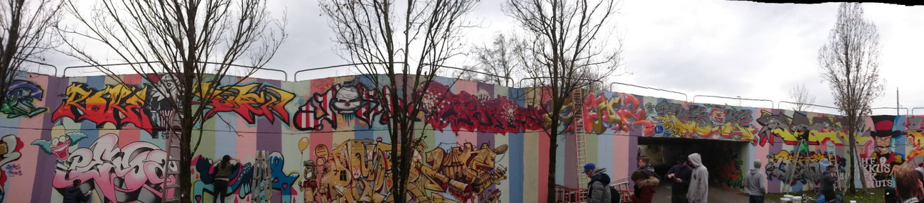 Graffiti Wall - Photo by joshone