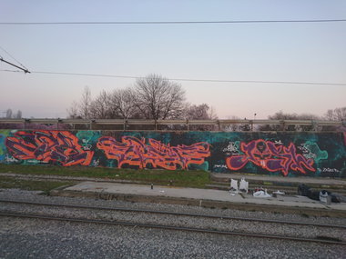 Graffiti Wall - Photo by joshone