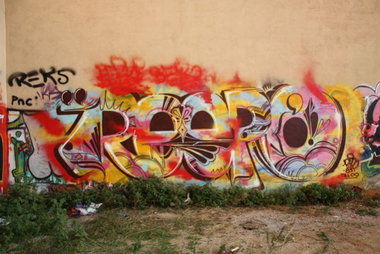 Graffiti Wall in Barcelona - Photo by joze1