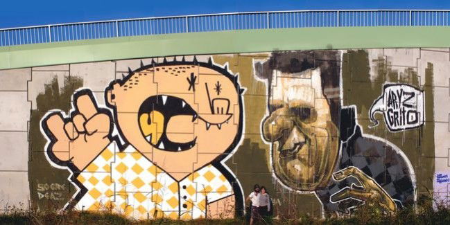 Graffiti Wall in Barcelona - Photo by joze1