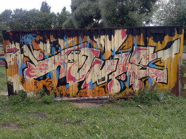 Graffiti Artwork in Bremen - Photo by juls - louis, one