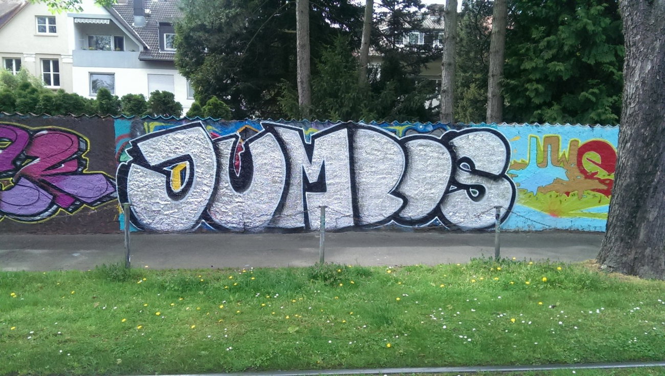 Graffiti Wall - Photo by jumbos - jumbos (2014)