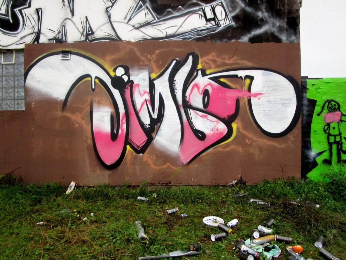 Graffiti Wall - Photo by jumbos - jimbo, jumbo (2014)