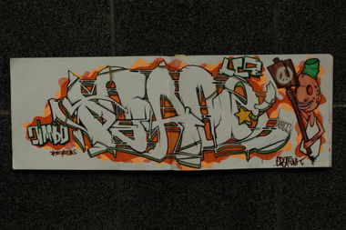 Graffiti Sketch - Photo by jumbos - jimbo, peace, locals (2014)