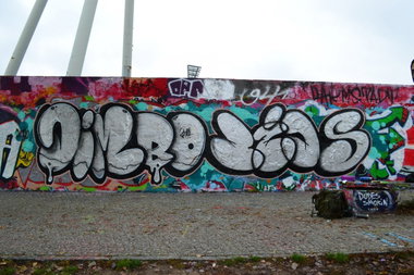 Graffiti Wall - Photo by jumbos