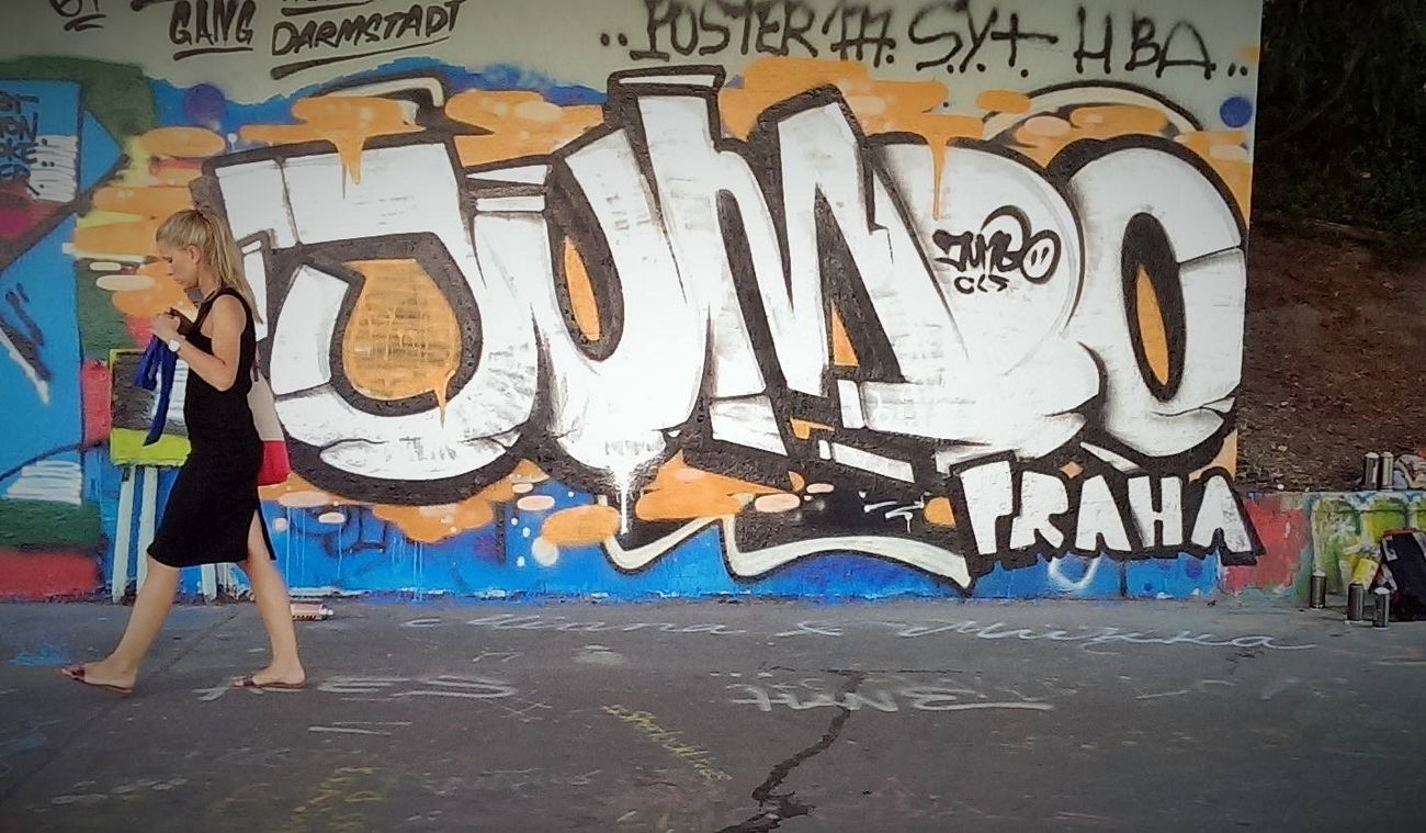 Graffiti Bombing - Photo by jumbos - JUMBO, CLASSICS (2015)