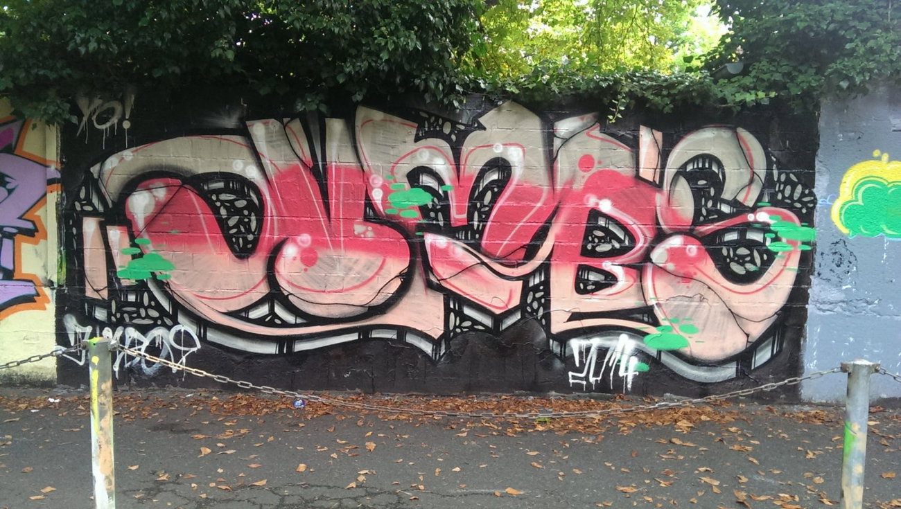 Graffiti Wall - Photo by jumbos - jumb´s, jumbos (2014)