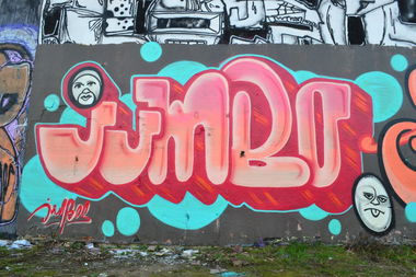 Graffiti Wall - Photo by jumbos - jumbo