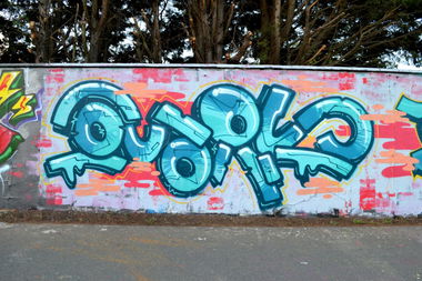 Graffiti Bombing - Photo by jumbos - quark