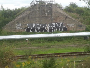 Graffiti Bombing - Photo by jump