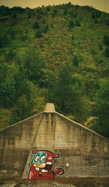Graffiti Wall in Zlatibor - Photo by junk - beaver.mountain.zlatibor.junk (2011)