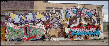 Graffiti Wall - Photo by junkie0341