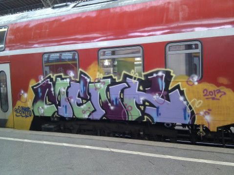 Graffiti Train - Photo by junkie0341