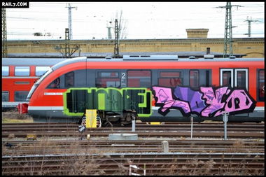Graffiti Train - Photo by junkie0341