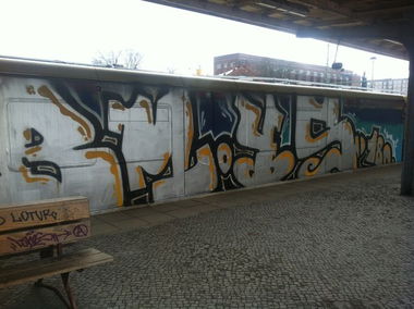 Graffiti Train - Photo by junkie0341