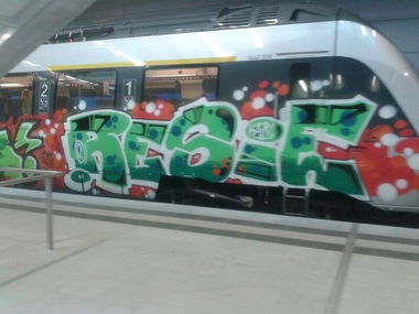 Graffiti Train - Photo by junkie0341