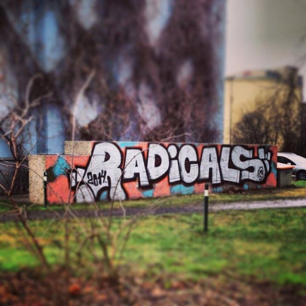 Graffiti Bombing in Dissen-Striesow - Photo by junkie0341