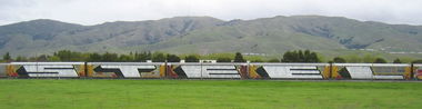 Graffiti Train in Coffeyville - Photo by justmy2cents - STEEL, freight, wholecars (2007)