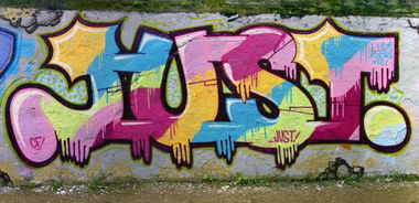 Graffiti Wall in Zwickau - Photo by justusjonas