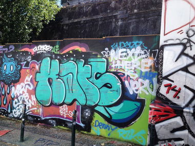Graffiti Bombing in Lissabon - Photo by justwriting - Kars, cottbus, Lissabon (2014)