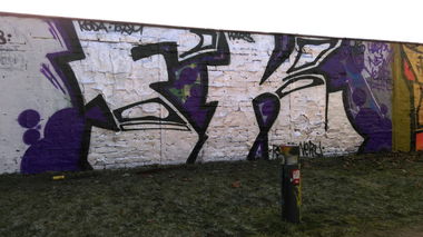 Graffiti Wall - Photo by justwriting - Fk