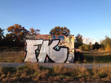 Graffiti Bombing in Cottbus - Photo by justwriting - kars, koda, fk (2015)