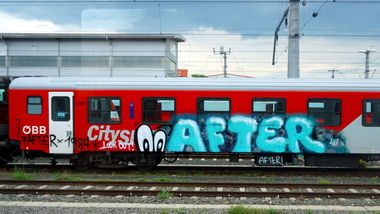 Graffiti Train in Graz - Photo by kami68k - after, 1984, graz (2017)