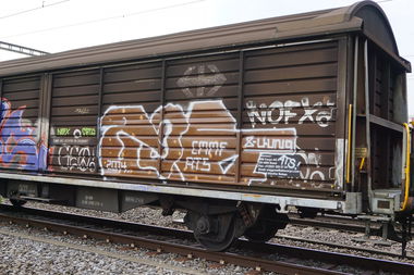 Graffiti Train in Zurich - Photo by kami68k - freight, zurich (2014)