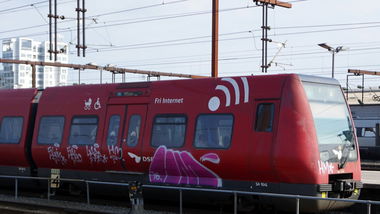 Graffiti Train in Copenhagen - Photo by kami68k - hm, copenhagen, train (2016)