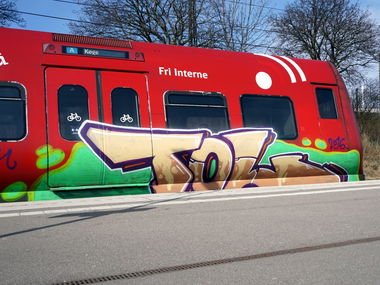 Graffiti Train in Copenhagen - Photo by kami68k - copenhagen, 2016, train (2016)