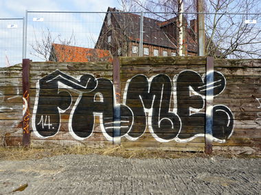 Graffiti Bombing in Copenhagen - Photo by kami68k - copenhagen, fame, bombing (2014)