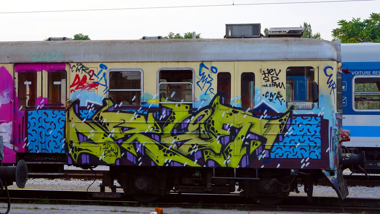 Graffiti Wall in Ljubljana - Photo by kami68k - id, cwr, train (2017)
