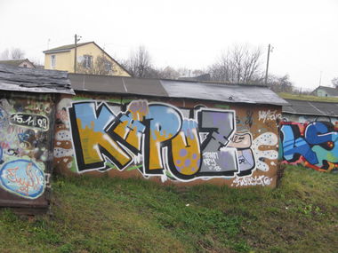 Graffiti Bombing - Photo by kapuz