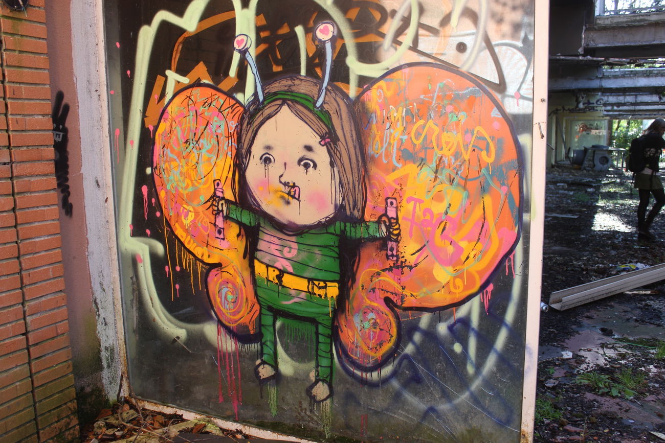 Graffiti Street Art - Photo by karmasutra