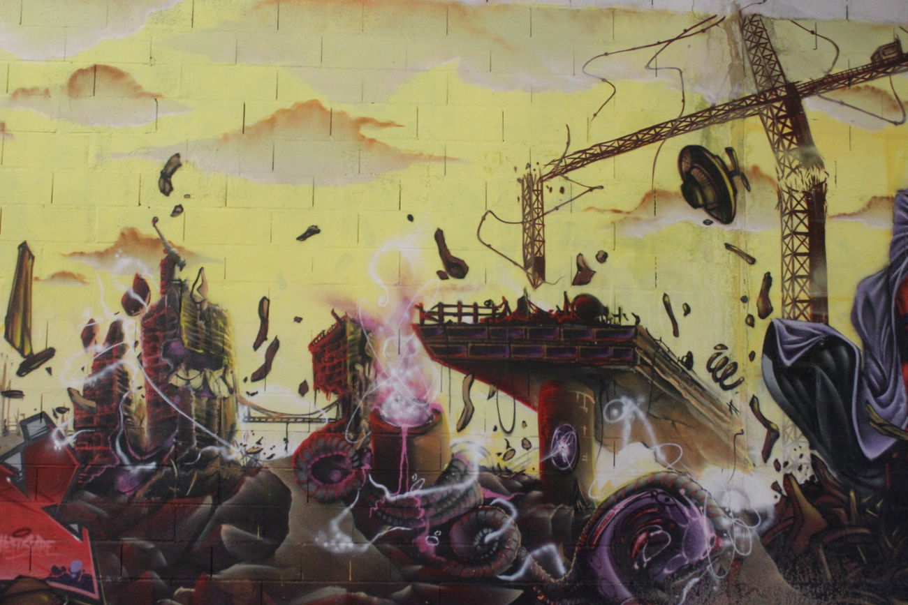 Graffiti Wall - Photo by karmasutra