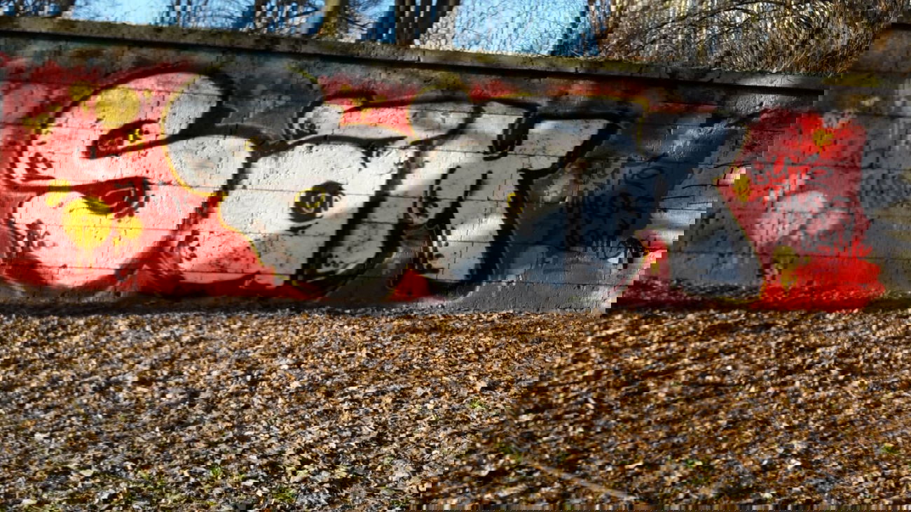 Graffiti Wall - Photo by kartoffelsuppe77 - Sam, Byte, Demon