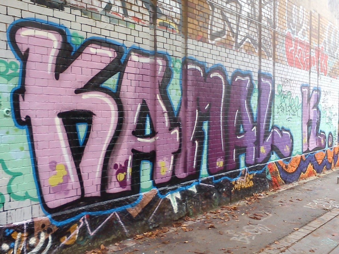 Graffiti Wall - Photo by kartoffelsuppe77 - kamal, k., antifa