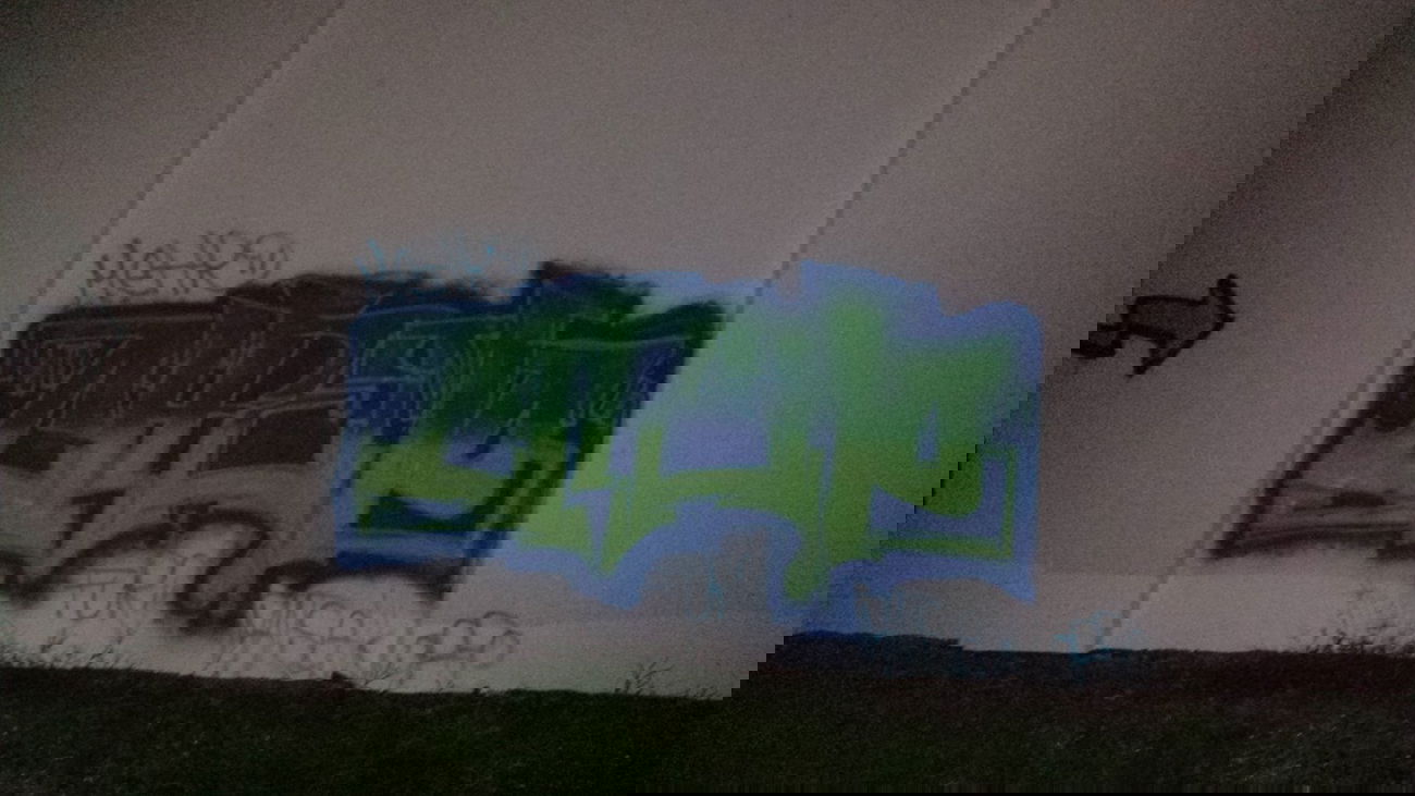 Graffiti Wall - Photo by kellerassel