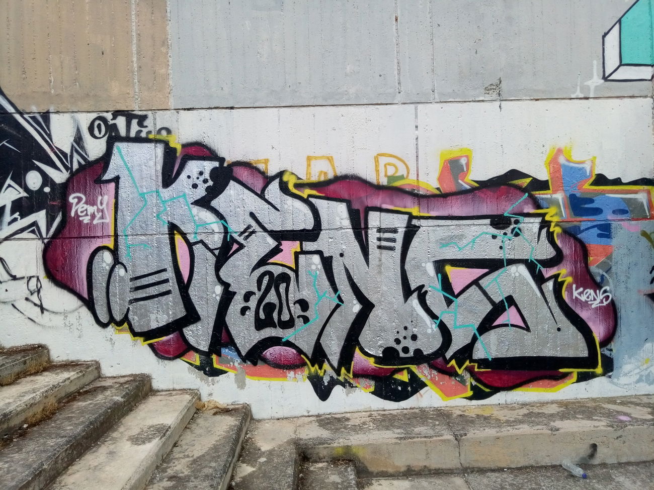 Graffiti Wall in Municipal unit of tavros - Photo by kens - kens, graffiti, athens (2020)