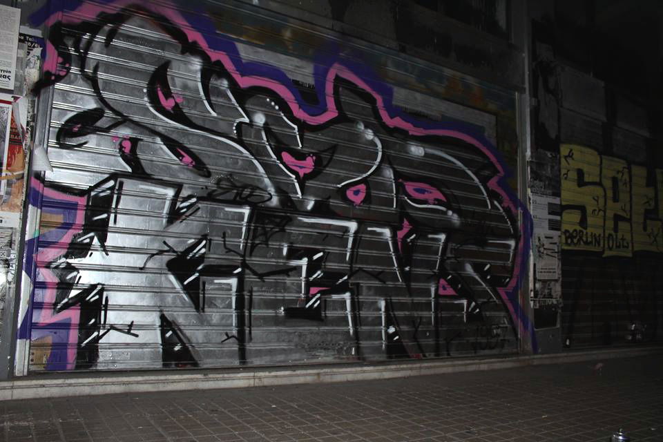 Graffiti Bombing - Photo by kens - sod, kens, athens (2017)