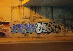 Graffiti Bombing in Greece - Photo by kens - kens, oust, athens (2017)