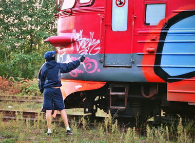 Graffiti Train - Photo by keobster