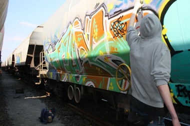 Graffiti Train - Photo by kermit - tek
