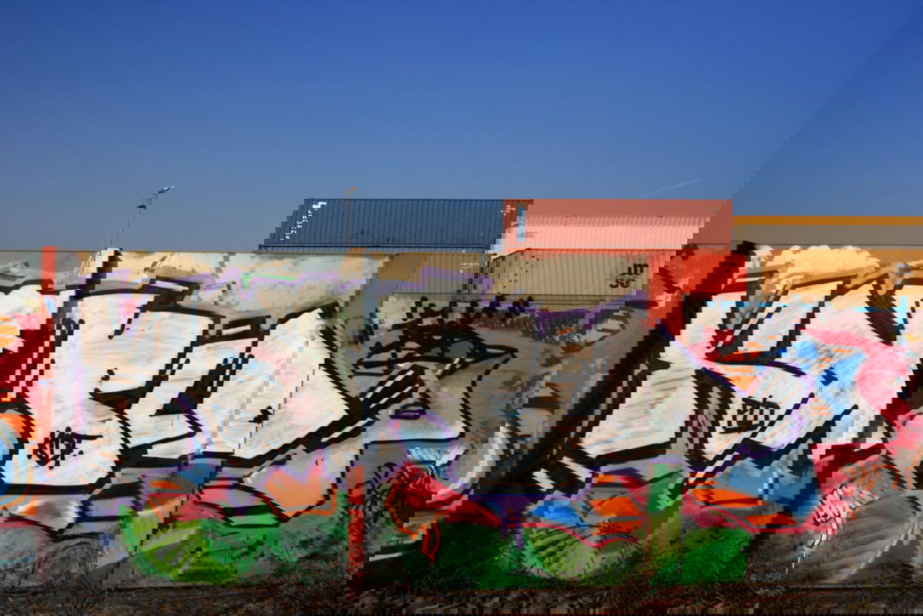 Graffiti Bombing - Photo by kermit - KDF, PLD